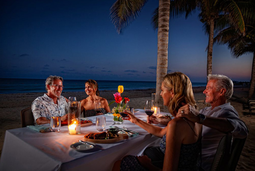 Beach dining